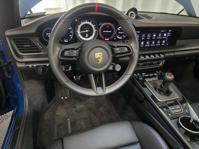 2023 Porsche 911 Carrera GTS Cabriolet