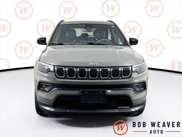 2023 Jeep Compass Latitude Lux FWD 2023 Jeep Compass Latitude Lux FWD