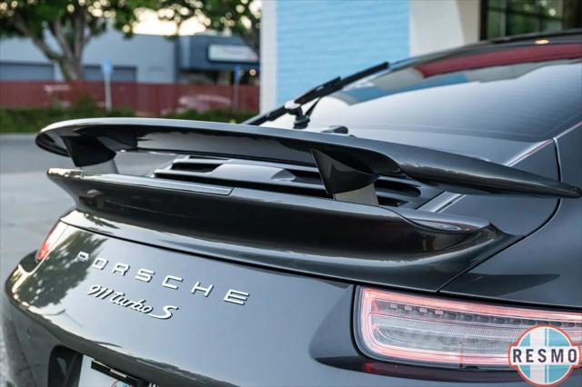 2014 Porsche 911 Turbo S