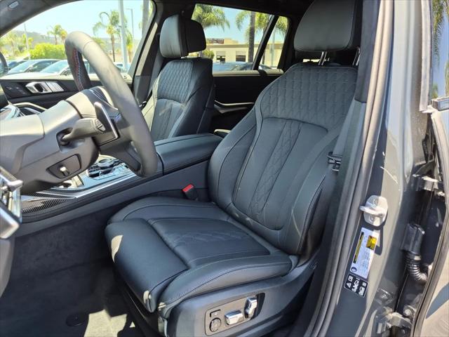 2027 BMW X7 M60i