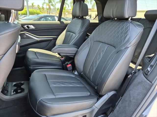 2027 BMW X7 M60i