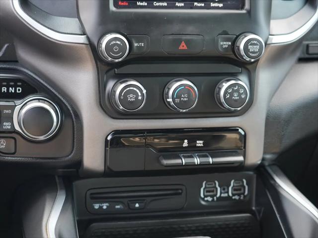2019 Ram 1500 Big Horn/Lone Star Crew Cab 4x4 57 Box