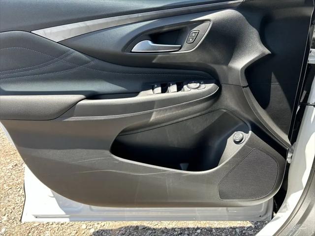 2026 Buick NV Sport Touring FWD