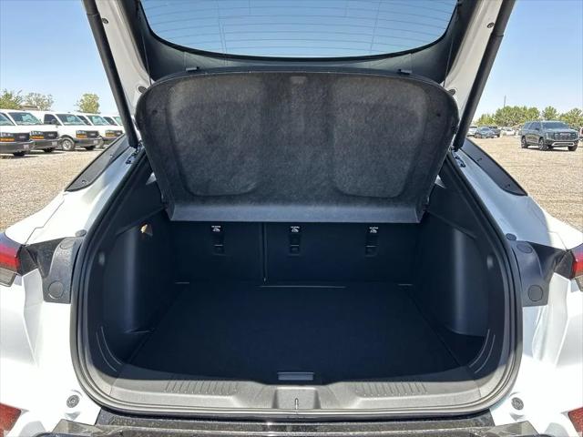 2026 Buick NV Sport Touring FWD