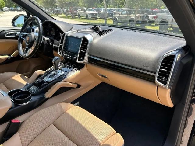 2017 Porsche Cayenne S