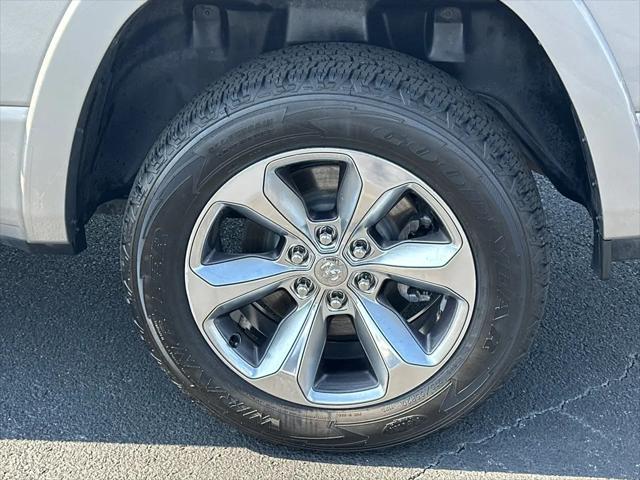 2021 Ram 1500 Limited Crew Cab 4x4 57 Box