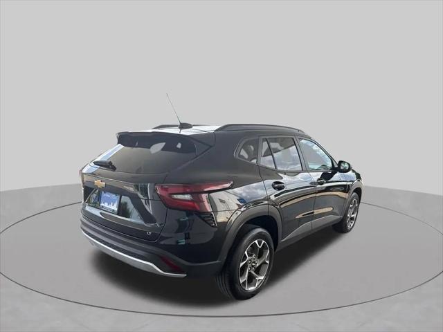 2025 Chevrolet Trax FWD LT