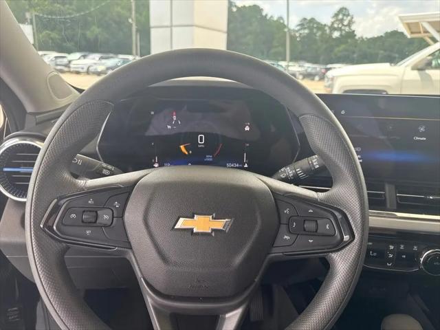 2025 Chevrolet Trax FWD LT
