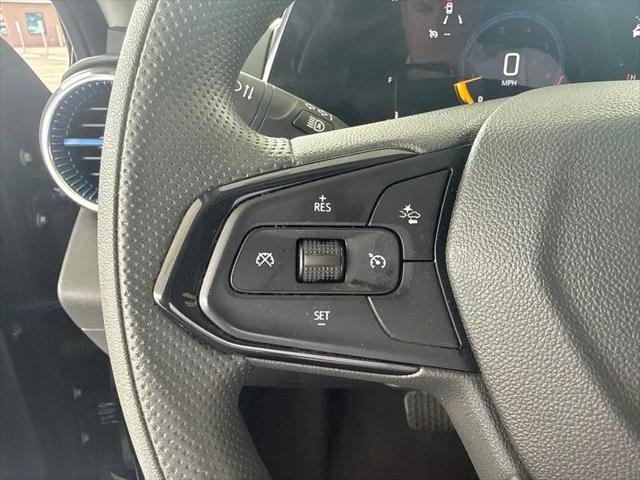 2025 Chevrolet Trax FWD LT