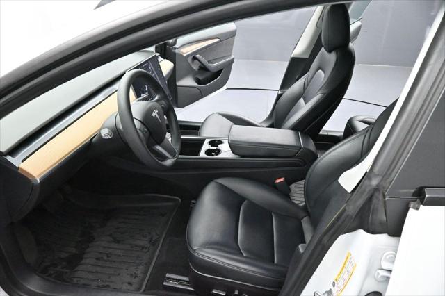 2021 Tesla Model 3 Standard Range Plus Rear-Wheel Drive