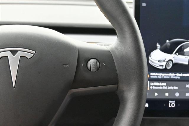 2021 Tesla Model 3 Standard Range Plus Rear-Wheel Drive