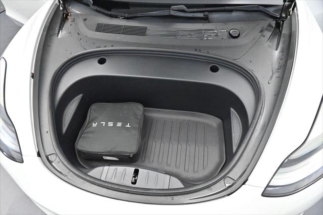 2021 Tesla Model 3 Standard Range Plus Rear-Wheel Drive