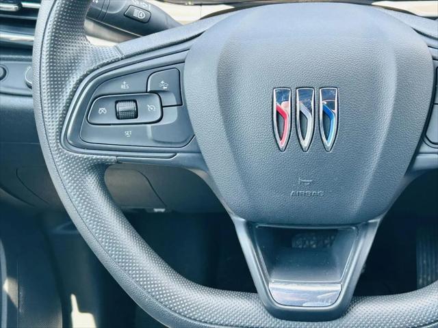 2025 Buick NV Preferred FWD