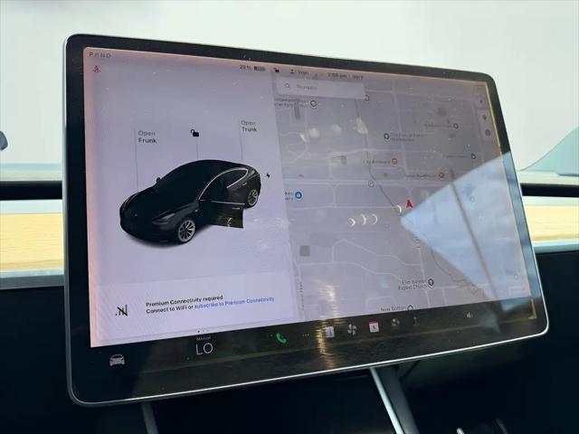 2019 Tesla Model 3 Mid Range