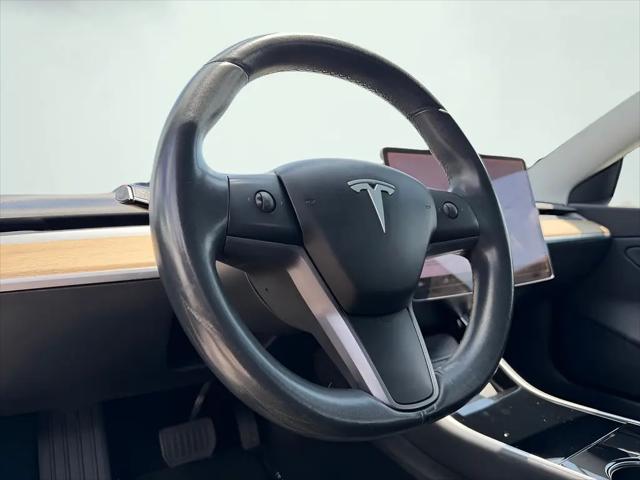 2019 Tesla Model 3 Mid Range