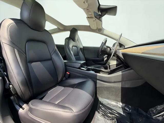 2019 Tesla Model 3 Mid Range