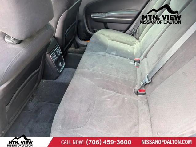 2012 Chrysler 300 Base