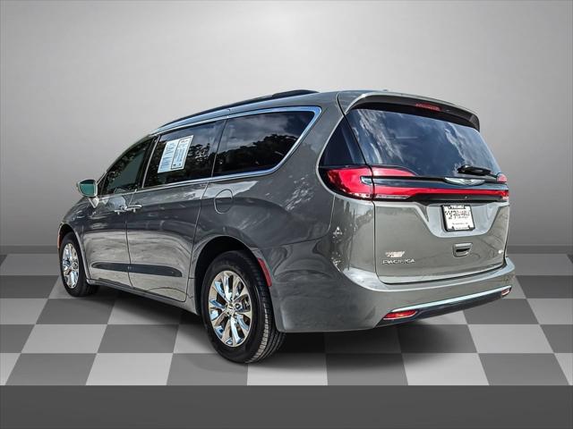 2022 Chrysler Pacifica Touring L AWD