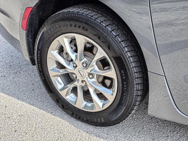2022 Chrysler Pacifica Touring L AWD