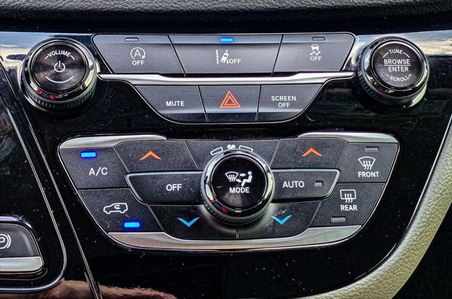 2022 Chrysler Pacifica Touring L AWD