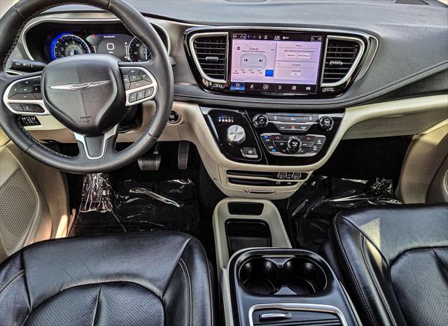 2022 Chrysler Pacifica Touring L AWD