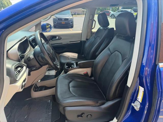 2020 Chrysler Pacifica Touring L