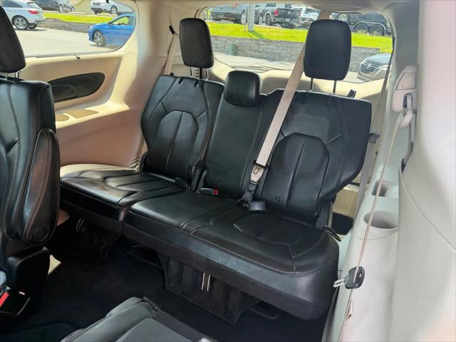 2020 Chrysler Pacifica Touring L