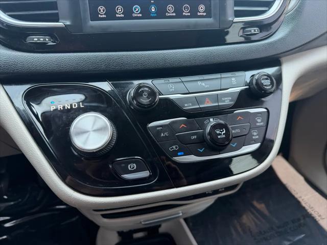 2020 Chrysler Pacifica Touring L