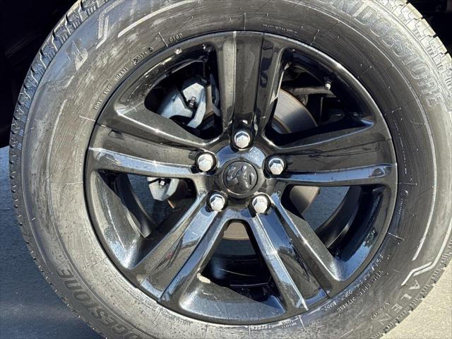 2024 Ram 1500 Classic Warlock Crew Cab 4x2 57 Box