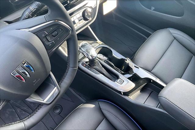 2026 Buick NV Sport Touring FWD