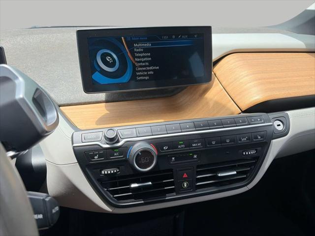 2014 BMW i3 Base w/Range Extender