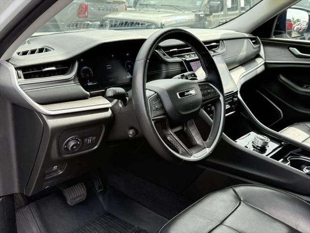 2022 Jeep Grand Cherokee L Limited 4x4 2022 Jeep Grand Cherokee L Limited 4x4