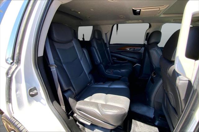 Used 2019 Cadillac Escalade Premium Luxury For Sale in Lubbock, TX