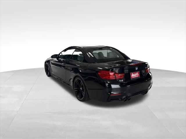 2015 BMW M4 Base 2015 BMW M4 Base