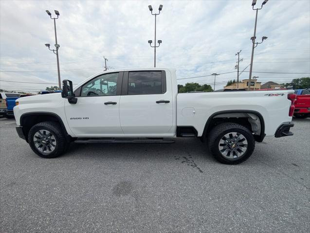 2022 Chevrolet Silverado 2500HD 4WD Crew Cab Standard Bed Custom 2022 Chevrolet Silverado 2500HD 4WD Crew Cab Standard Bed Custom