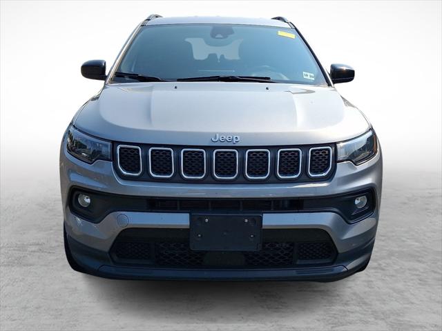 2023 Jeep Compass Latitude Lux FWD 2023 Jeep Compass Latitude Lux FWD