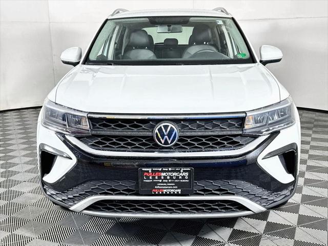 2022 Volkswagen Taos 1.5T SE 2022 Volkswagen Taos 1.5T SE