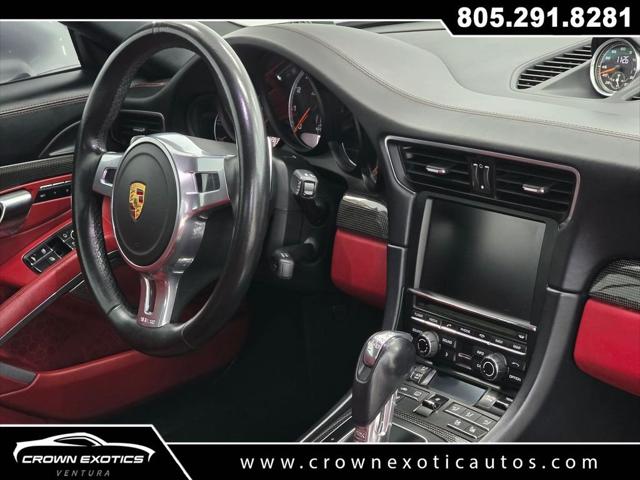 2016 Porsche 911 Turbo S