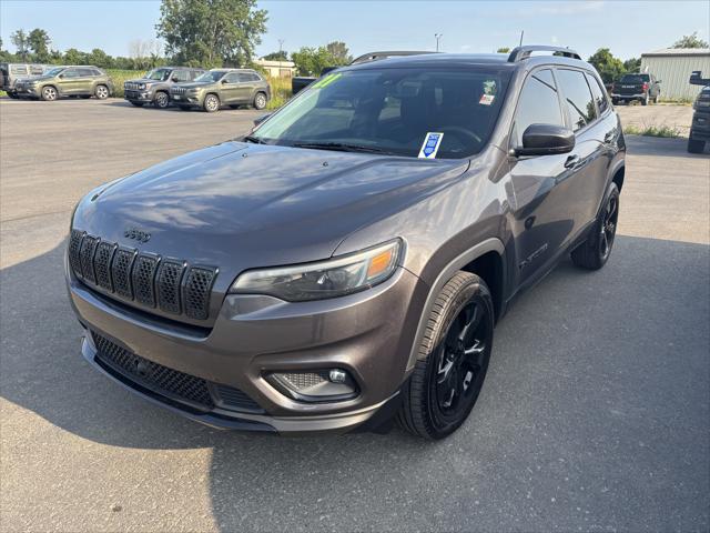 2021 Jeep Cherokee Altitude 4x4 for sale in Perry, NY