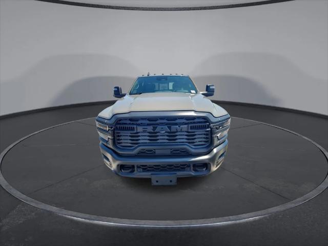 2026 Ram 3500 Tradesman Crew Cab 4x4 8 Box