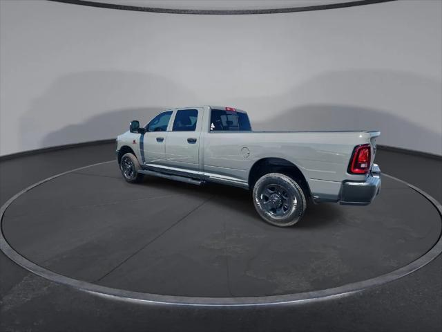 2026 Ram 3500 Tradesman Crew Cab 4x4 8 Box