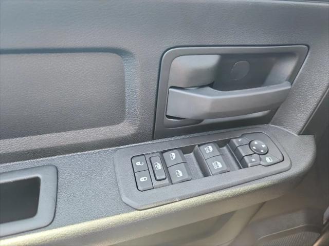 2026 Ram 3500 Tradesman Crew Cab 4x4 8 Box