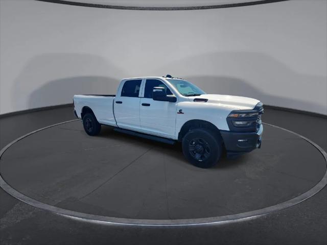 2026 Ram 3500 Tradesman Crew Cab 4x4 8 Box