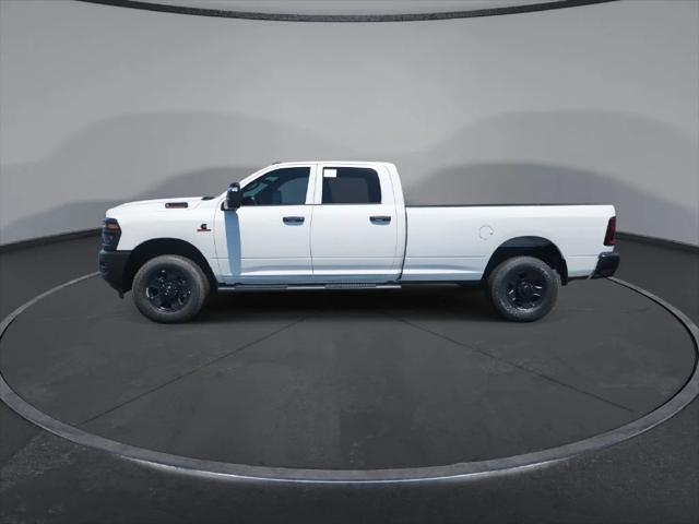 2026 Ram 3500 Tradesman Crew Cab 4x4 8 Box