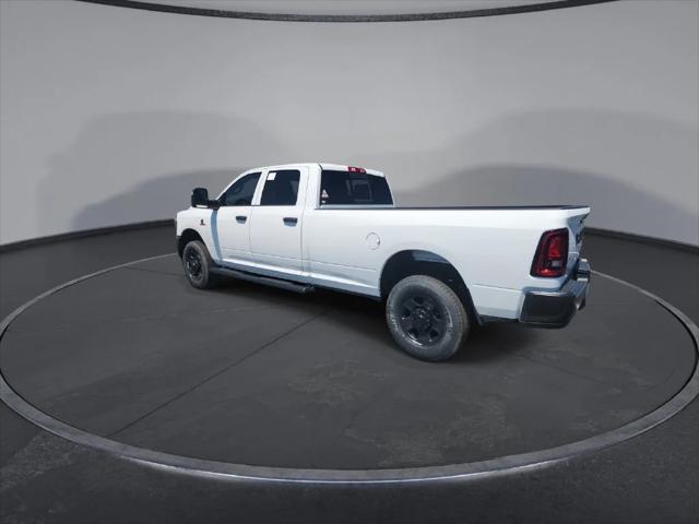 2026 Ram 3500 Tradesman Crew Cab 4x4 8 Box