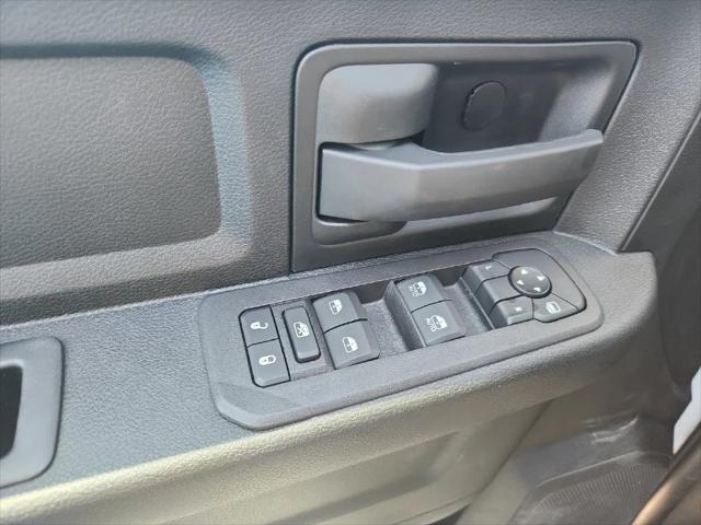 2026 Ram 3500 Tradesman Crew Cab 4x4 8 Box