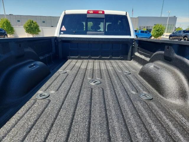 2026 Ram 3500 Tradesman Crew Cab 4x4 8 Box