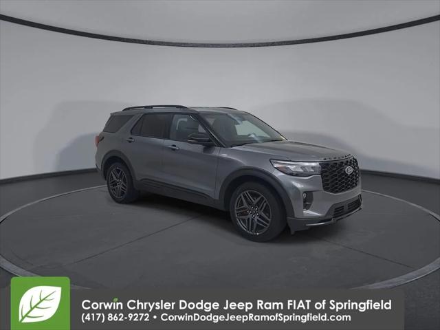 2025 Ford Explorer ST-Line