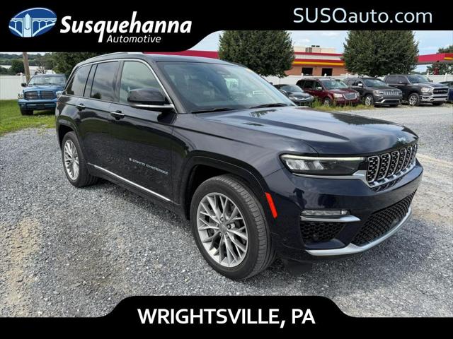 2022 Jeep Grand Cherokee 4xe Summit 4x4 2022 Jeep Grand Cherokee 4xe Summit 4x4