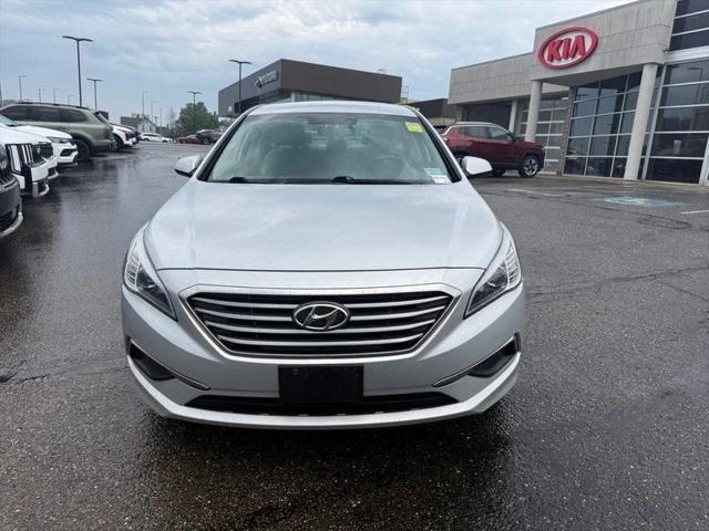 2016 Hyundai Sonata SE 2016 Hyundai Sonata SE